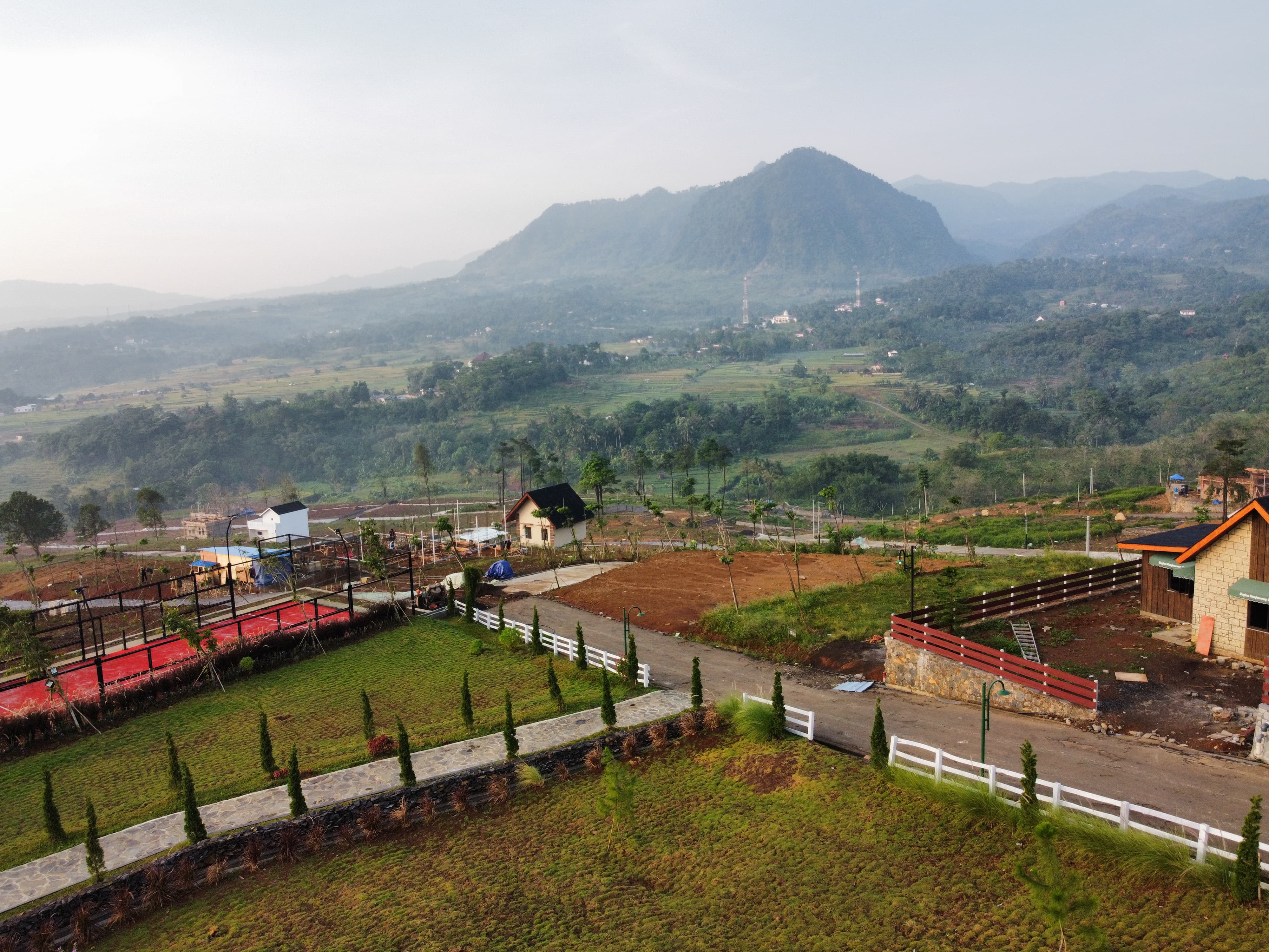 Kavling SHM Ala Eropa di Puncak 2
